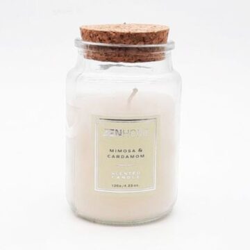 Illatgyertya üvegben