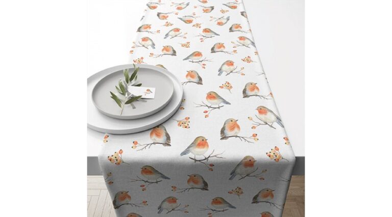 AMB.36616805 Robin Family asztali futó 40x150cm