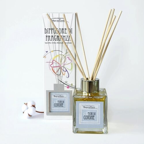 Diffúzor-Calabriai illóolaj rattanpálcával, 100ml, Fior di Cotone (Pamutvirág)
